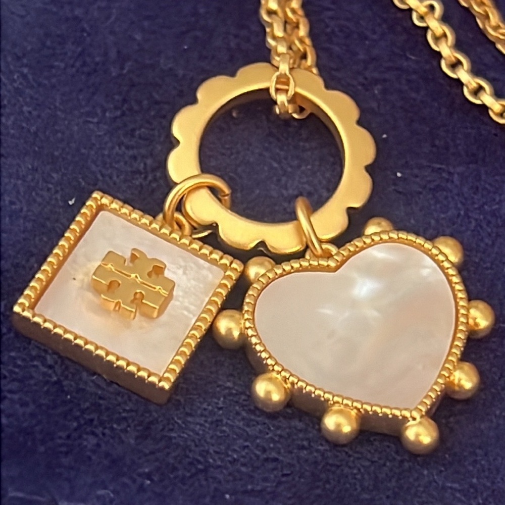 Tory Burch Heart & Square Necklace - Picture 3 of 16